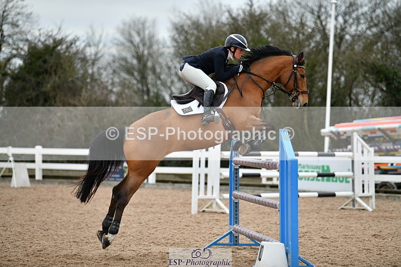 240112A-142258-01173 - Cls 6 Foxhunter and 1.20m Open