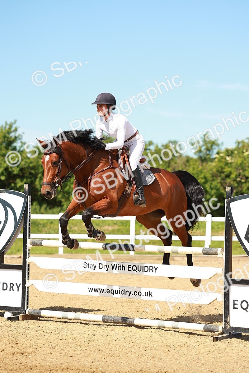 SBM_002776 - Class 4 - Senior Newcomers - 1.10m