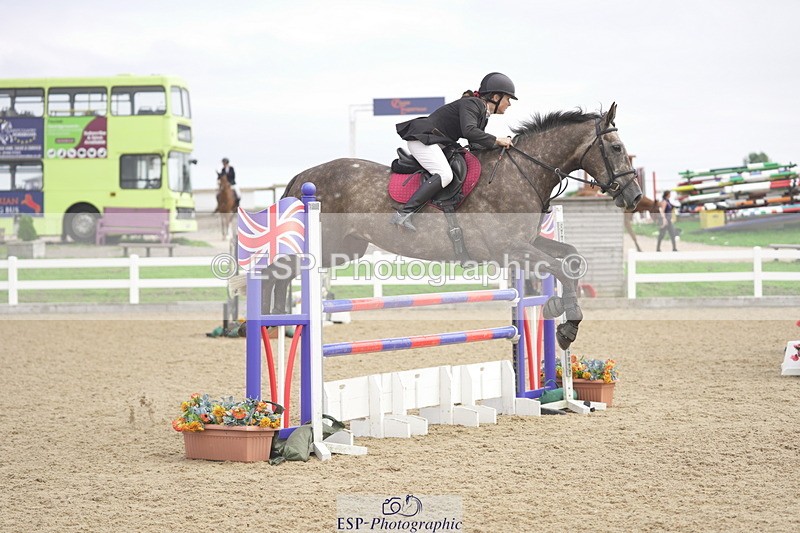 230810A-140444-02604 - Cls 4 1.05m Amateur Quali