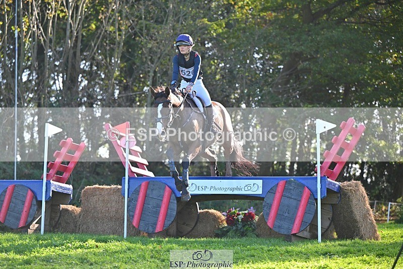 241026-143641-14110 - 520-Lottie.Newton-GOSSAMER