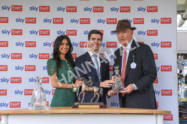 260823-Race 2-Middle Earth-0178 - Race 2 Sky Bet Melrose Handicap