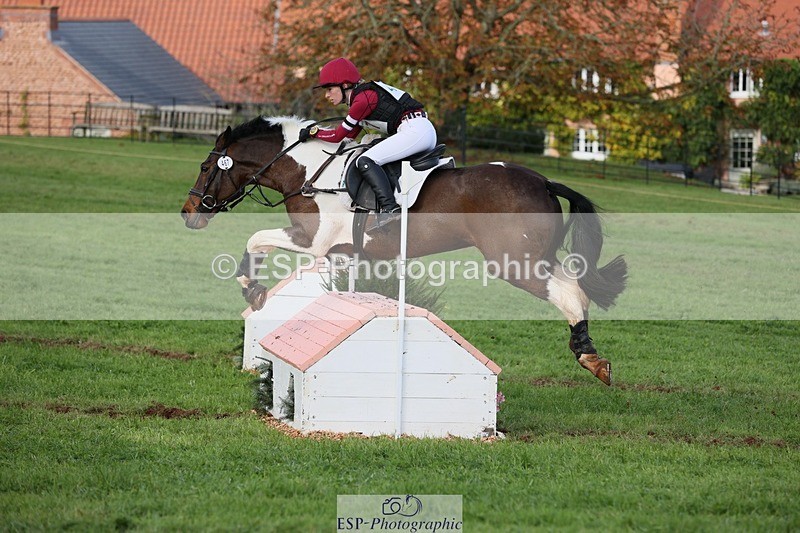 231021-143458-19964 - 467-WELLSHEAD.SQUIGGLE-Emily.Illing-SC+XC