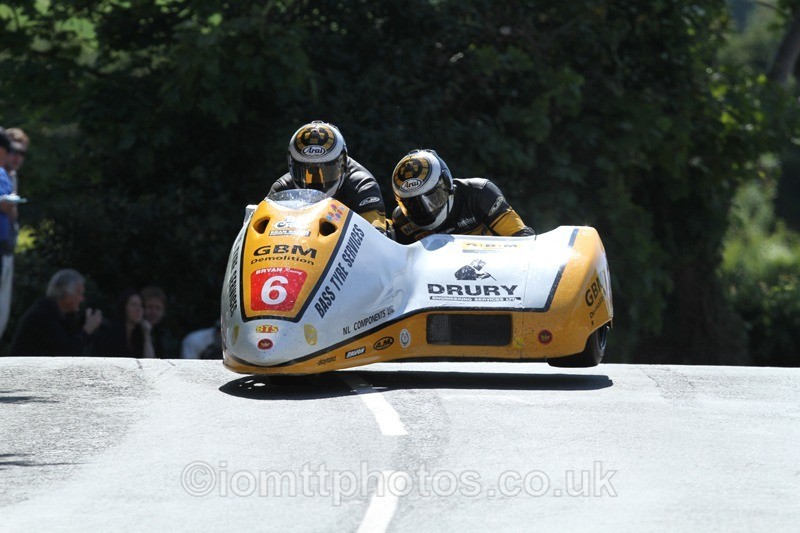 IMG_2545 - Sidecar Race 2 - TT 2013