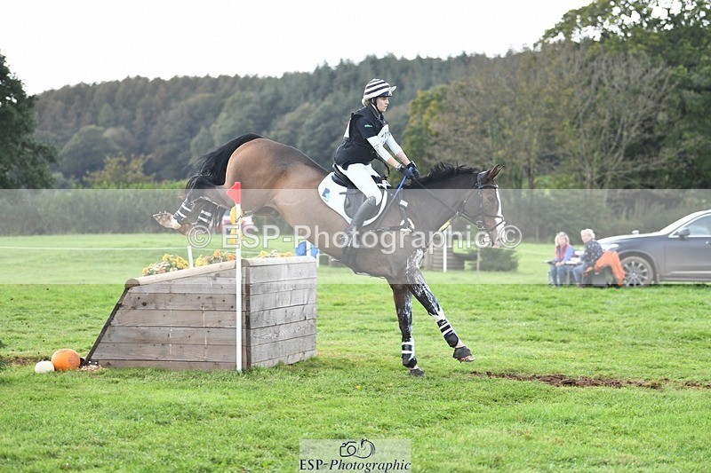 231020-134724-09564 - 103-BEECH.HILL.KIKO.CLOVER-Harriet.Blair-XC