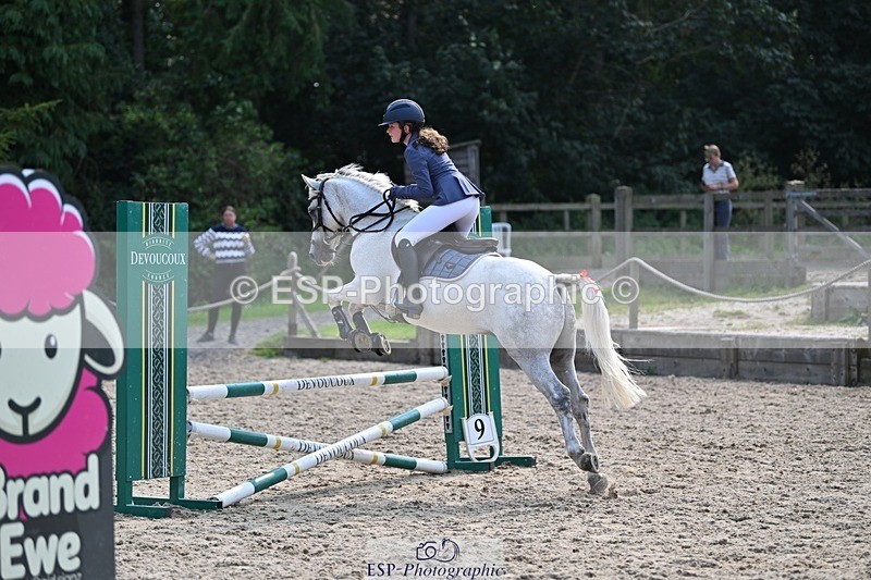 240818-161544-05362 - Cls 13 Pony Intro 70cm