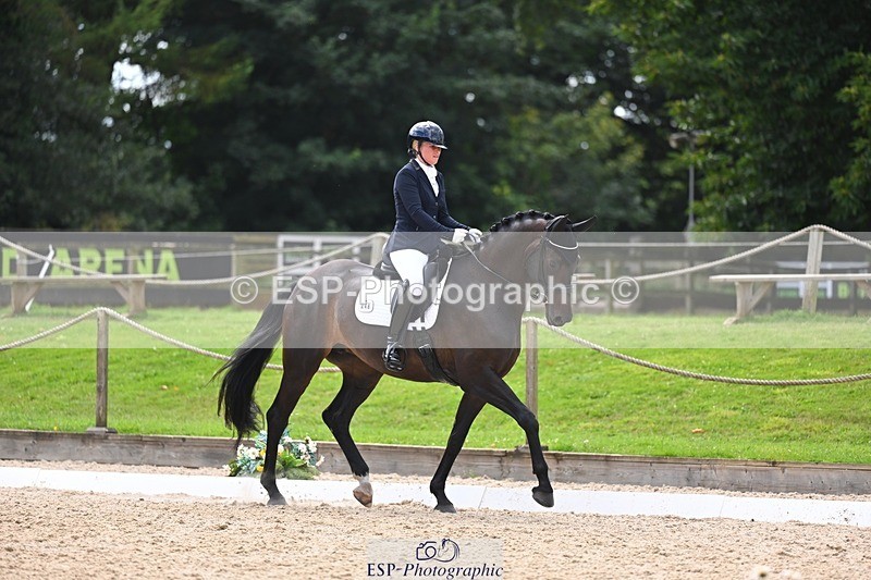 240809-144450-01927 - 248-Tamara.Egglestone-Olinde