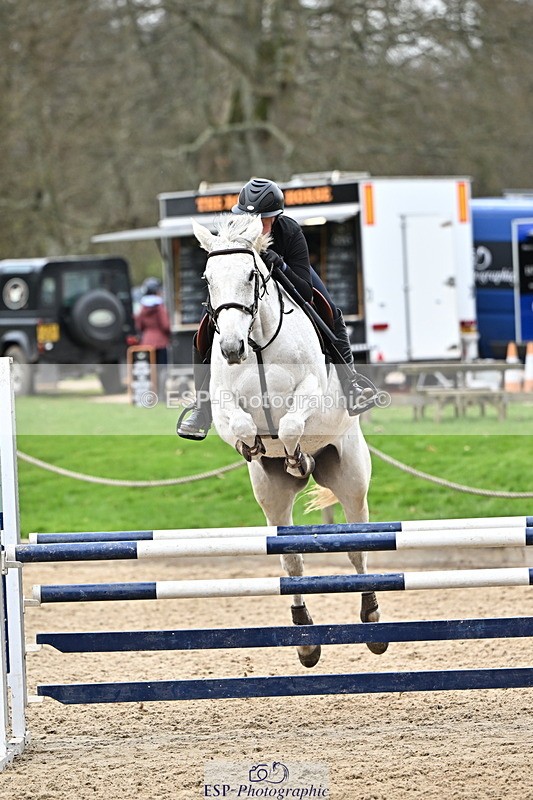 250201A-132605-00810 - Cls 03 Local Horse 110cm