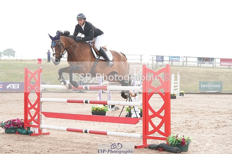 250718-081722-08387 - Cls 18, 1 Star Gold Tour