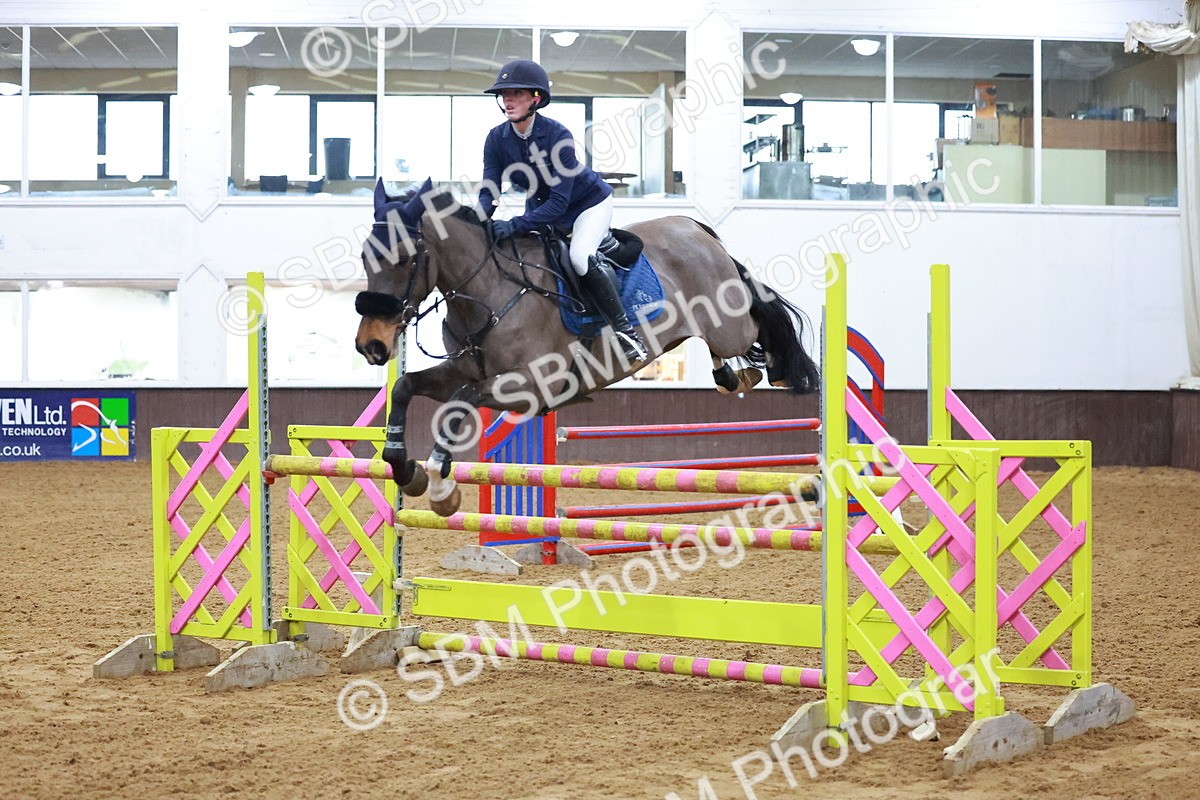 SBM_001948 - Class 4 - Senior Newcomers - 1.10m