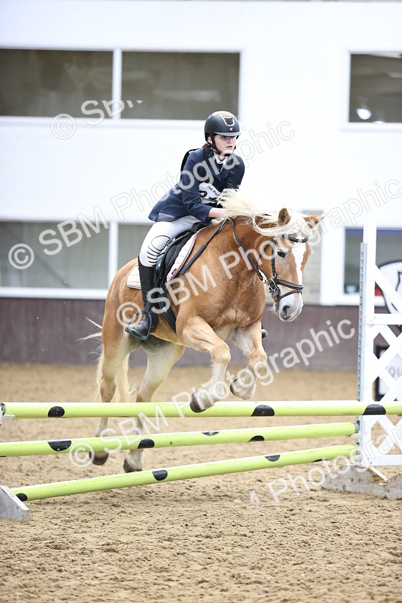 SBM_002027 - Class 5 - Henlow Veterinary Hospital - 70cm Area 12 Championship Qualifier