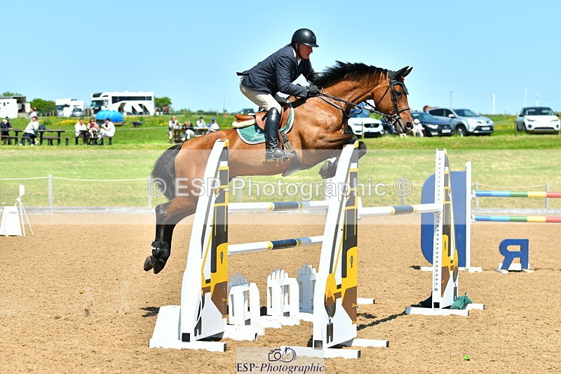 230527A-141014-04927 - Cls 17 National 1.30m Open