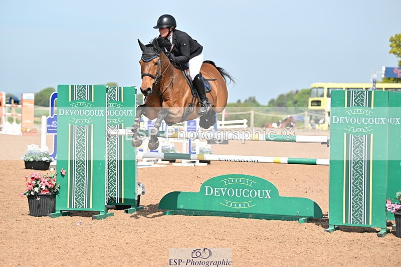 240510A-102008-04957 - Cls 21 Snr 1.20m Open