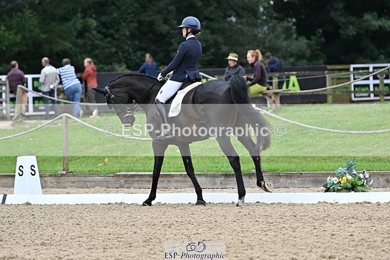 240810-101321-02606 - 114-Lucy.Amy-Morrico.M