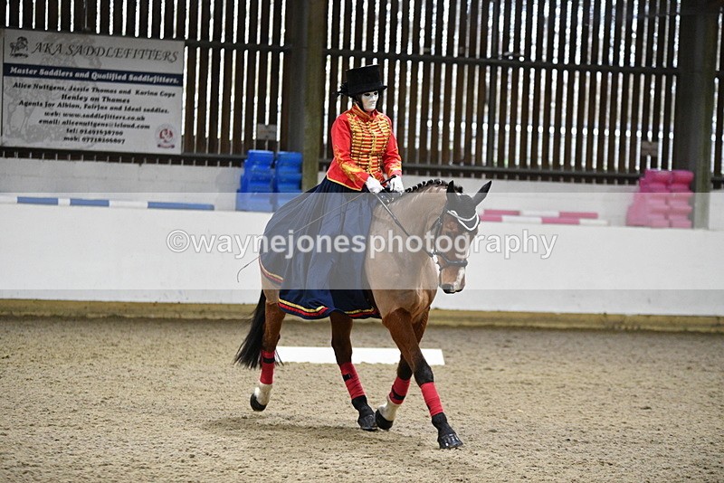 WJ5_9343 - Time 13:04 to 13:41 Fancy Dress DTM