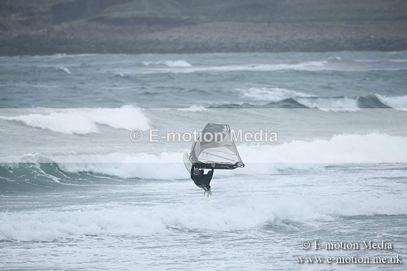 WS 150913-246 - Windsurfing