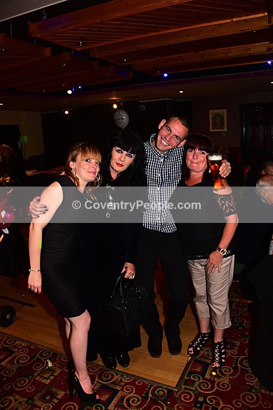 HAS-405 - Ash and Leanne