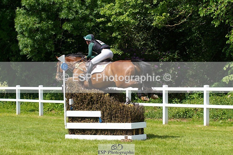 230528-140124-17643 - 469-WELLFIELDS_LINCOLN-Susie_Berry-XC