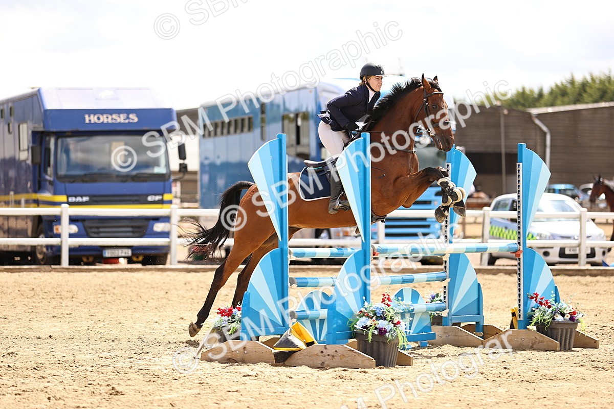 SBM_013581 - Class 14 - Senior Discovery - 1.00m Open