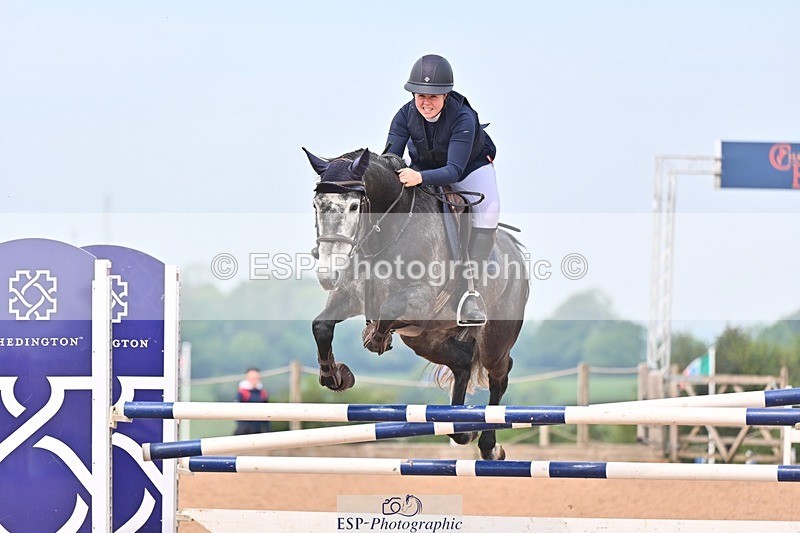 260509-112105-01924 - Cls 26a Snr Foxhunter