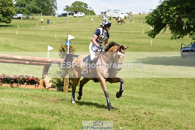 230528-135152-17611 - 464-GRANDE_BY_DESIGN-Emma_Manton-XC