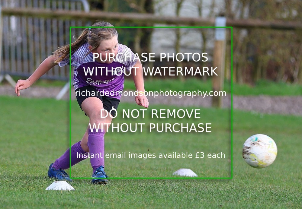533A3222 - Kendal United Girls Under 10's vs Lune Valley Lightning Under 10's