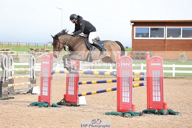 240223A-151617-02229 - Cls 6 Foxhunter and 1.20m Open