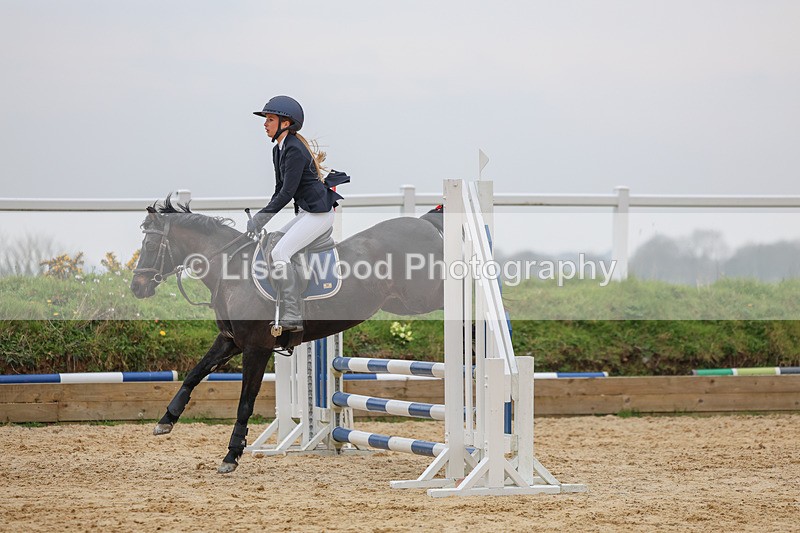 3E7A8074 - Class 11: Junior 70cm