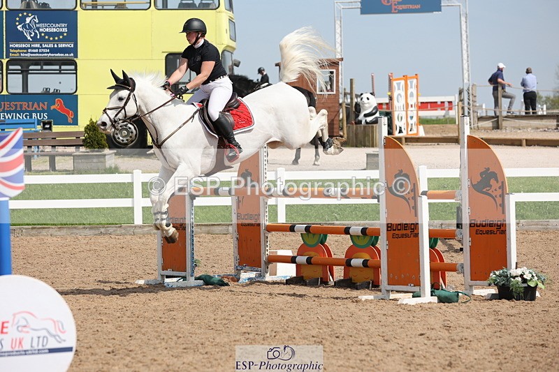 240510A-151003-08632 - Cls 18 1.10m National Am Quali and Open