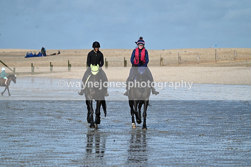 WJ7_4332 - Leigh Kelly & Jade Bennett 25-08-24
