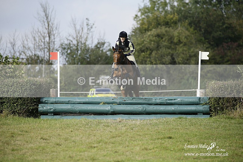  WWHT 171021 3134 - Intermediate (0.90m)  17/10/21