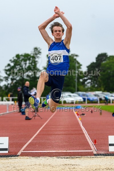 ComMast25-910462 - Field Male Set One