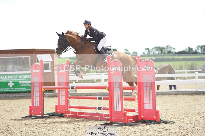 230729A-144008-06628 - Cls 24 1.05m Amateur Quali