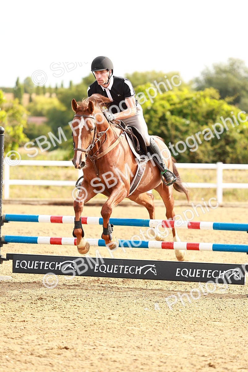 SBM_002104 - Class 8 - Clear Round