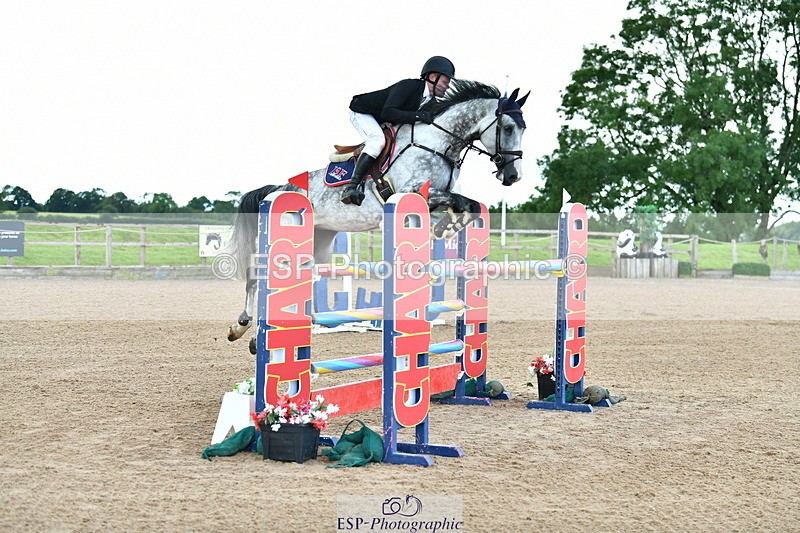 230723A-095018-10673 - Cls 4, 2 Star Small 1.30m