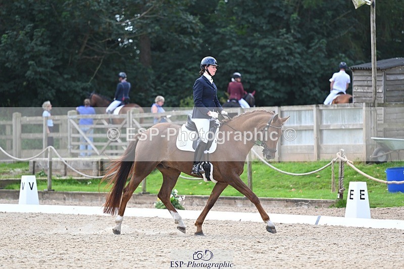 240809-134720-01663 - 132-Jennifer.Charleston-Roulette.Magic