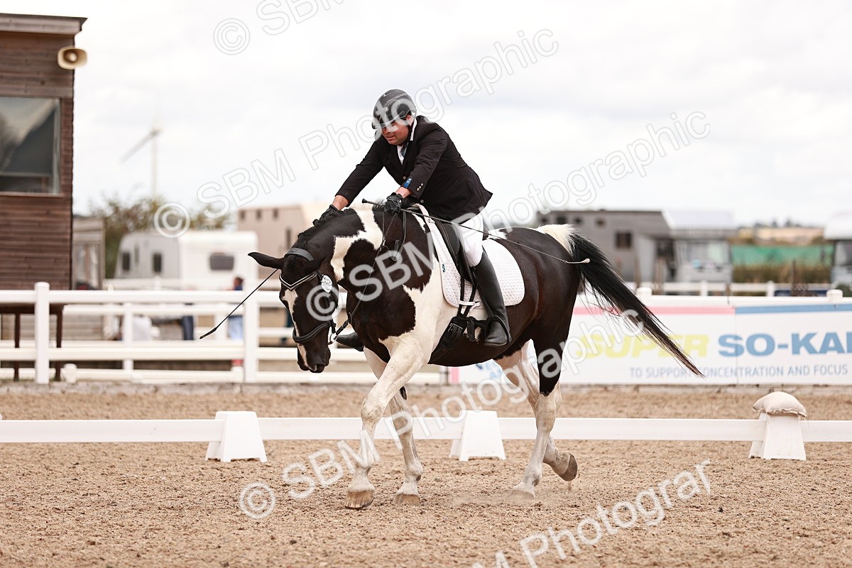 SBM_06405 - Class 37 - Novice 5