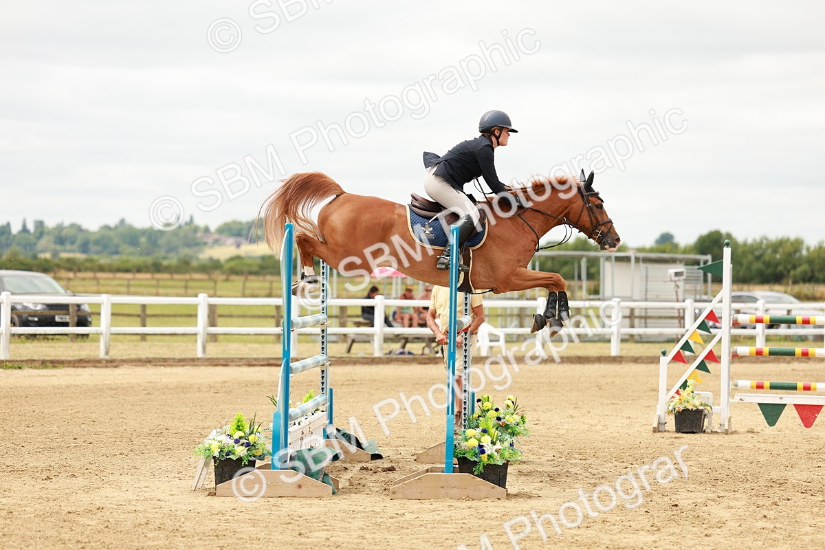 SBM_017570 - Class 21 - Senior Newcomers Championship 2d Rd