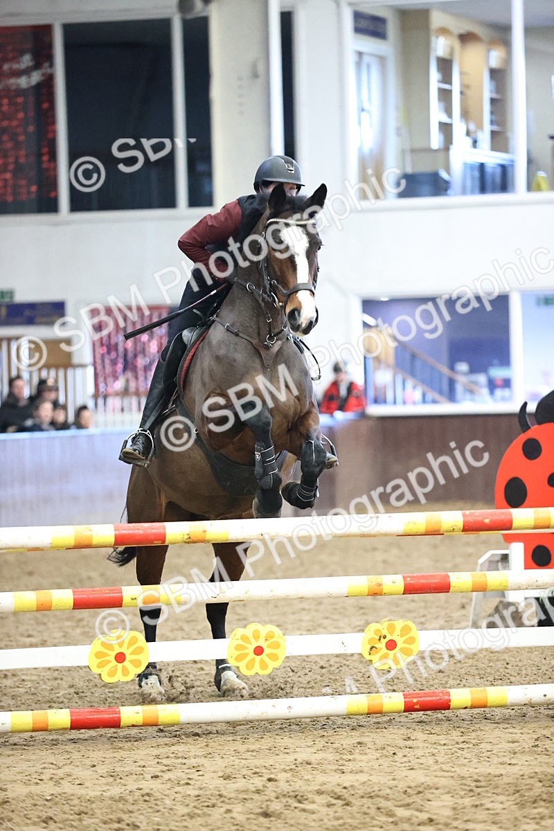 SBM_004024 - Class 15 - Joshua Jones Winter Discovery Championship Qualifier - 1.00m
