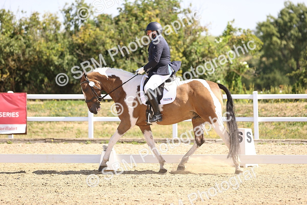 SBM_009301 - Novice 5 - 9.50-10.53