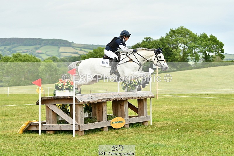 250524A-171936-14945 - C-283-Laura.Collett-COOLEY.ICEAGE