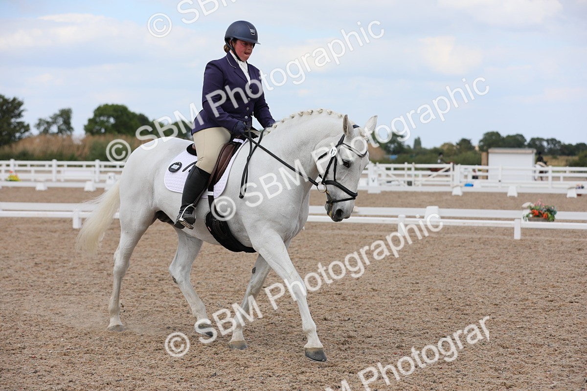 SBM_05794 - Class 32 Novice 1