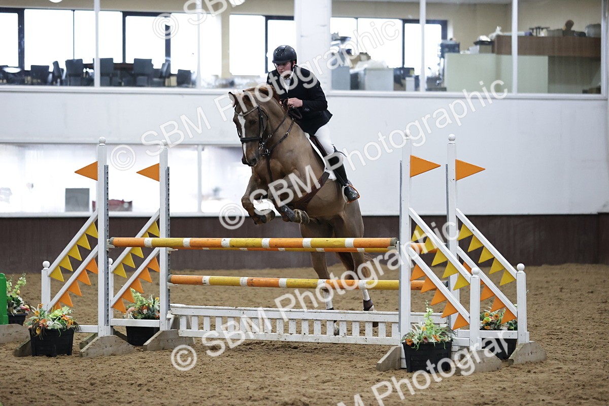 SBM_001436 - Class 4 - Senior Newcomers/ 1.10m Open