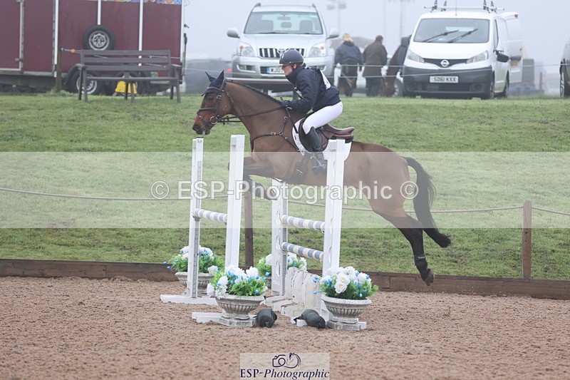 250418-154105-06250 - 355-Xanthe.Baylis-MONBEG.BY.MAGIC