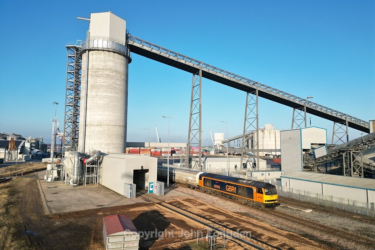 JL - 18.1.25 60056 6N85 Lynemouth - Tyne Dock, Tyne Dock - Latest shots
