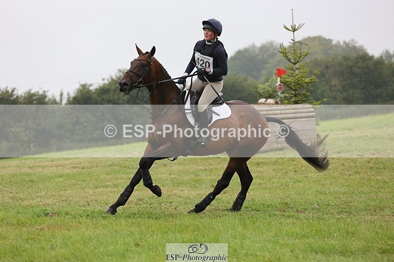 240901A-121610-07370 - 420-Megan.Lawrence-KUMO