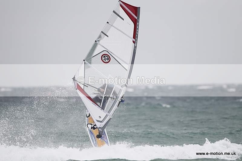 WS 020510-39 - Windsurfing