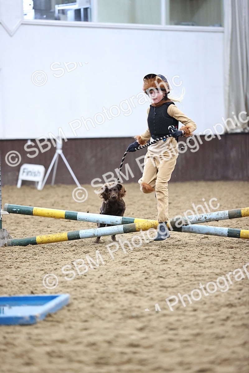 SBM_001270 - Class 3 - Horse & Hound 60cm