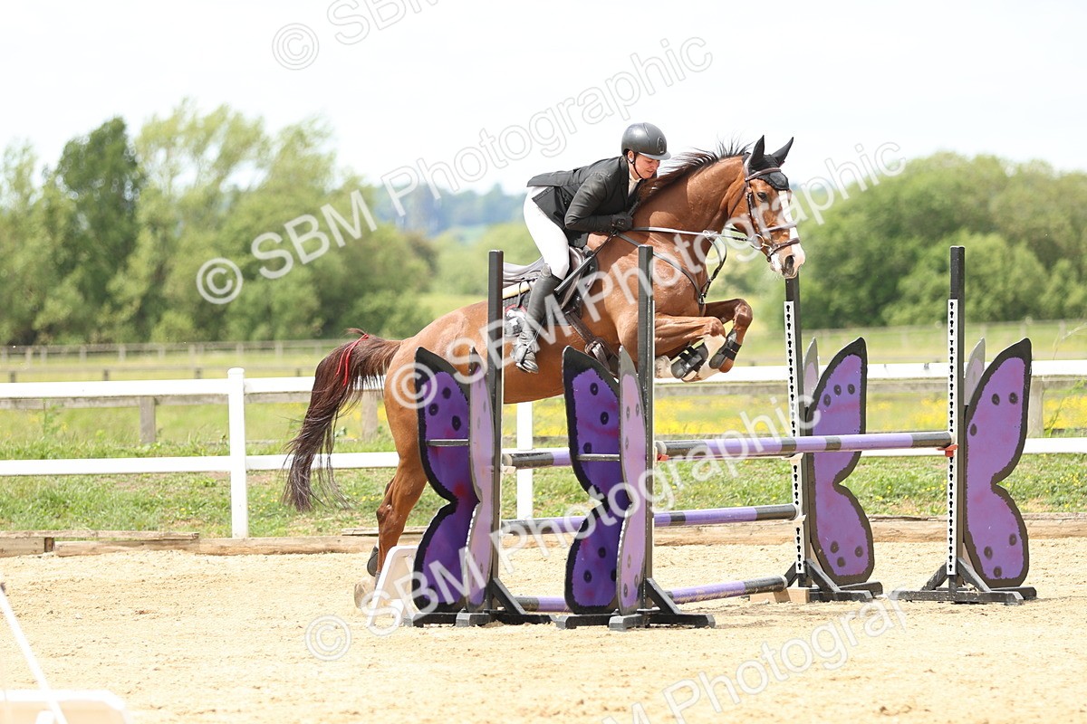 SBM_000826 - Class 3 - Senior Discovery - 1.00m