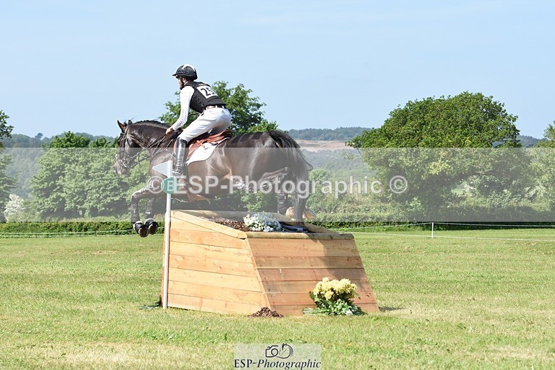 230527-103734-08699 - 258-DHI_KING_NELSON-Barnie_Brotherton-XC