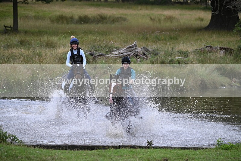 WJ7_3878 - Time at Water 12:52 to 13:22